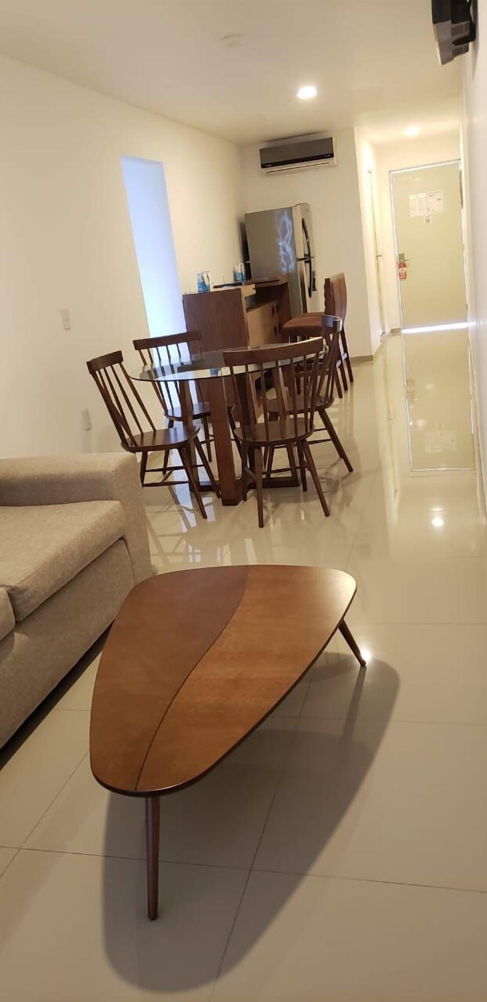 פוארטו ואלארטה Container Inn Hotel Aeropuerto מראה חיצוני תמונה