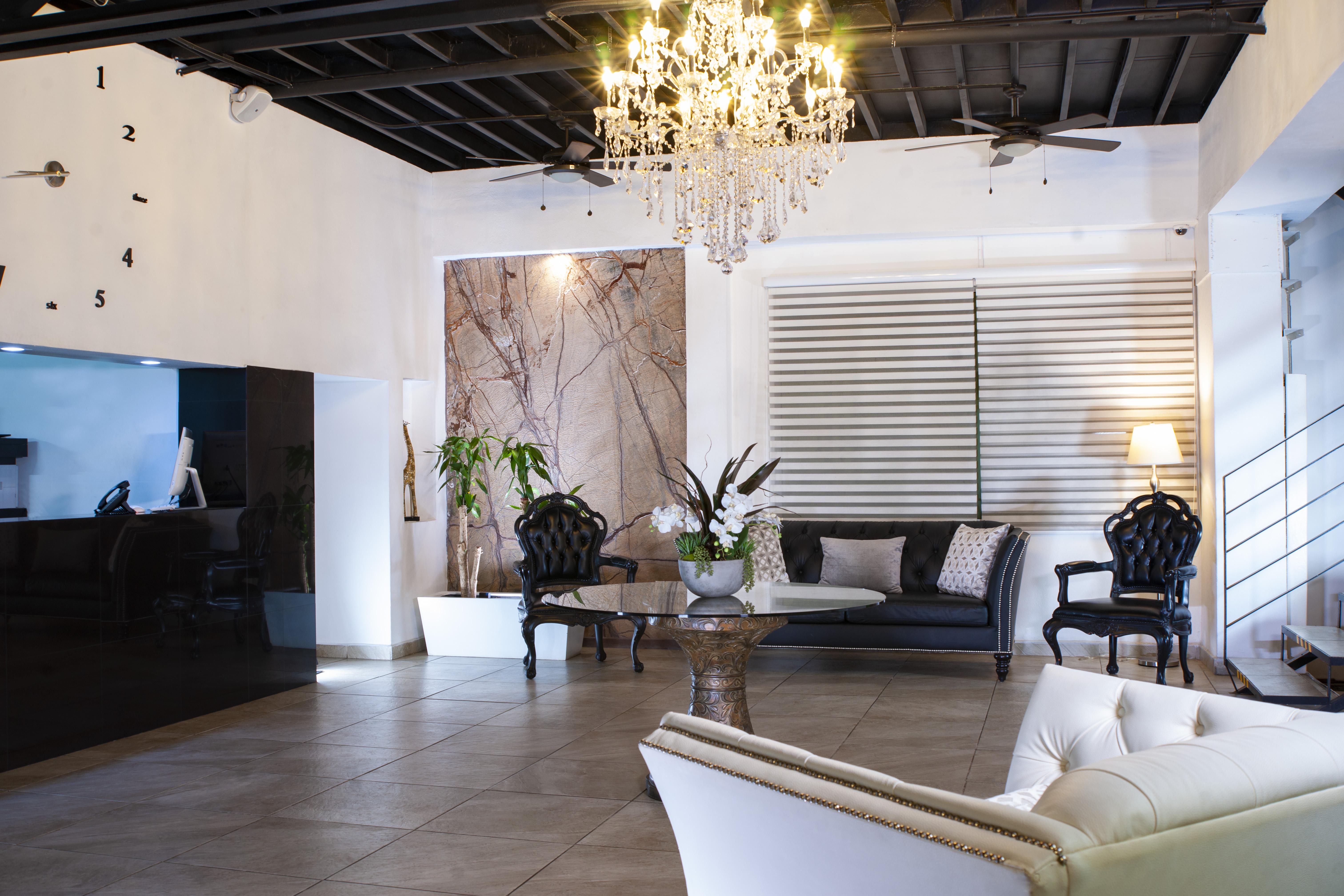 פוארטו ואלארטה Container Inn Hotel Aeropuerto מראה חיצוני תמונה