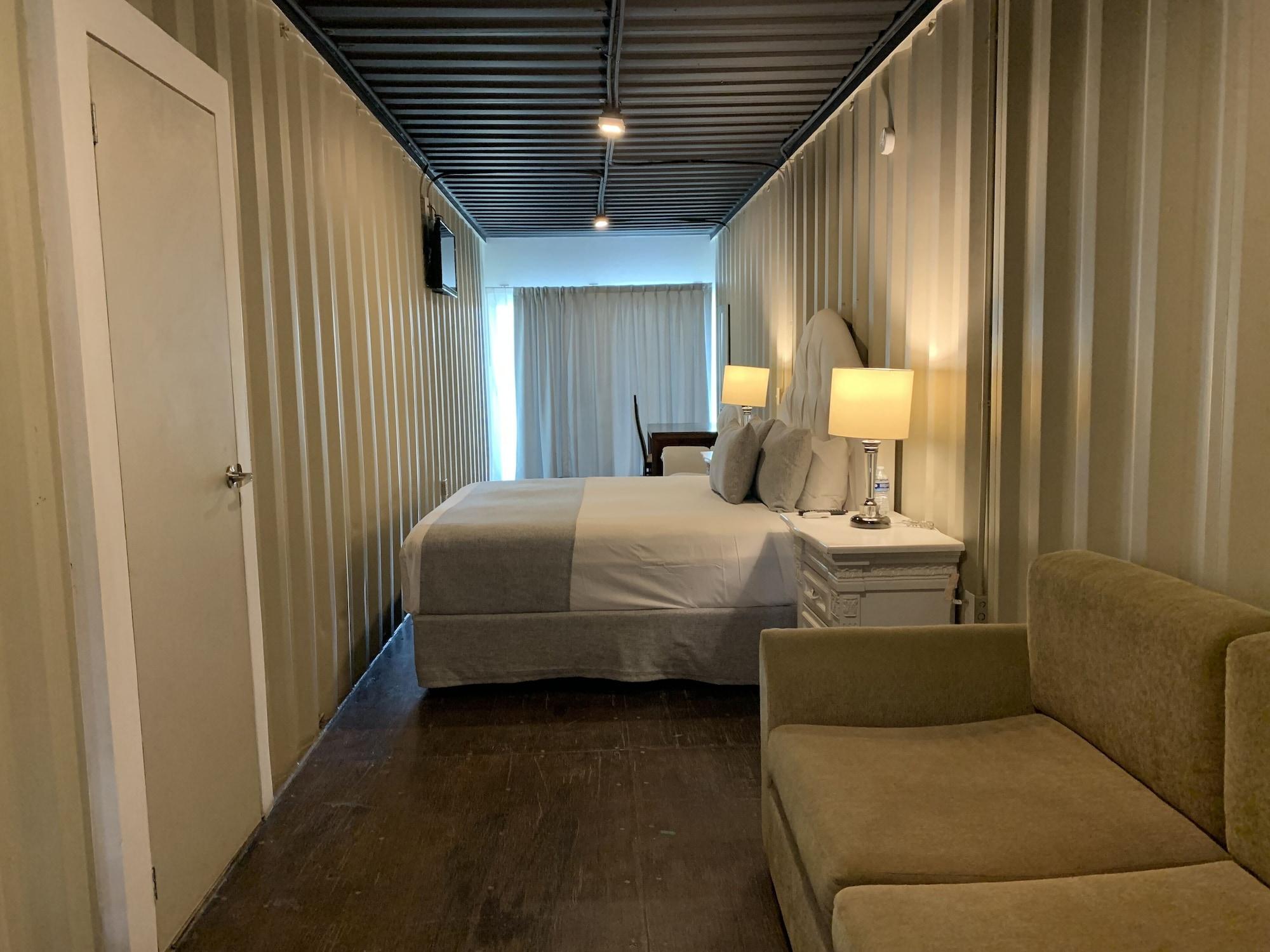 פוארטו ואלארטה Container Inn Hotel Aeropuerto מראה חיצוני תמונה